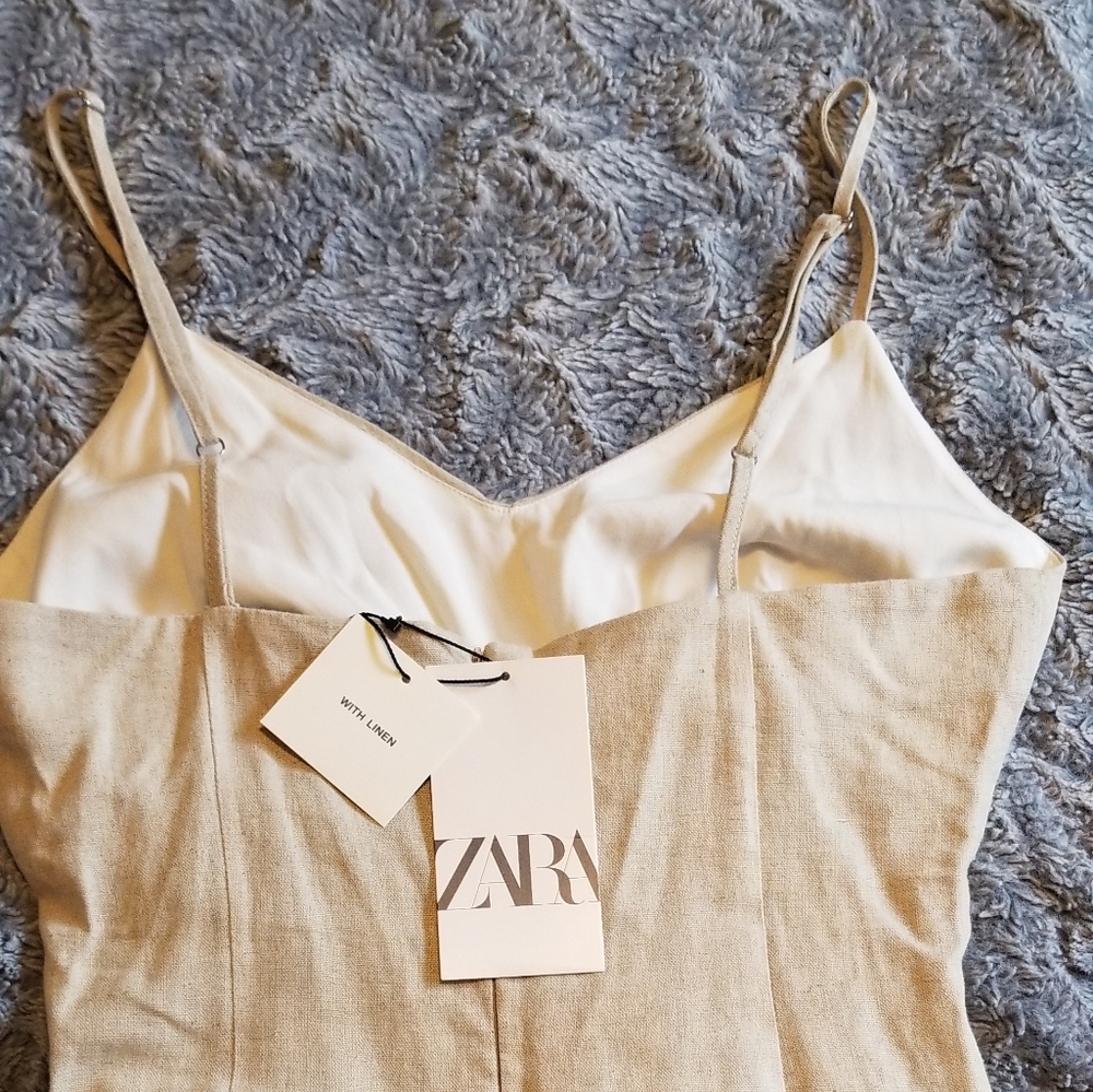 Dress - Picture 2 of 3